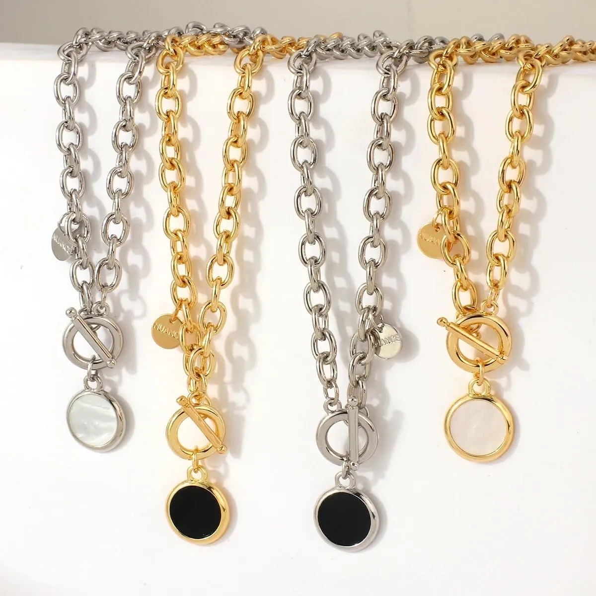 14K Filled Gold Flower Toggle Necklace For Women - Round Pendant Necklaces Thick Chain Toggle Clasp Punk Collar Necklace Long Chain, Flower Pendant Charm Choker Necklace