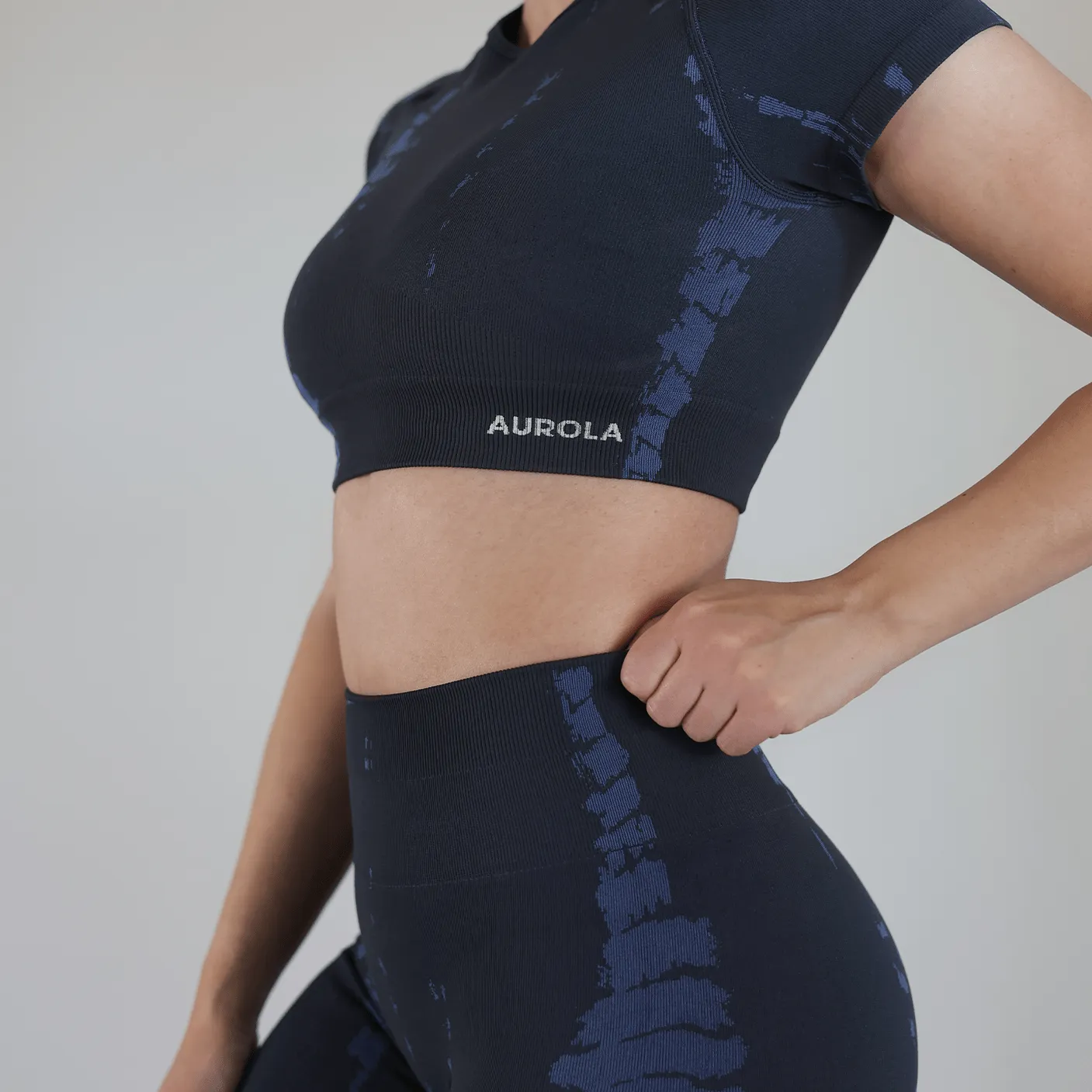 AUROLA Serpent Snake Seamless Workout T-Shirts for Women