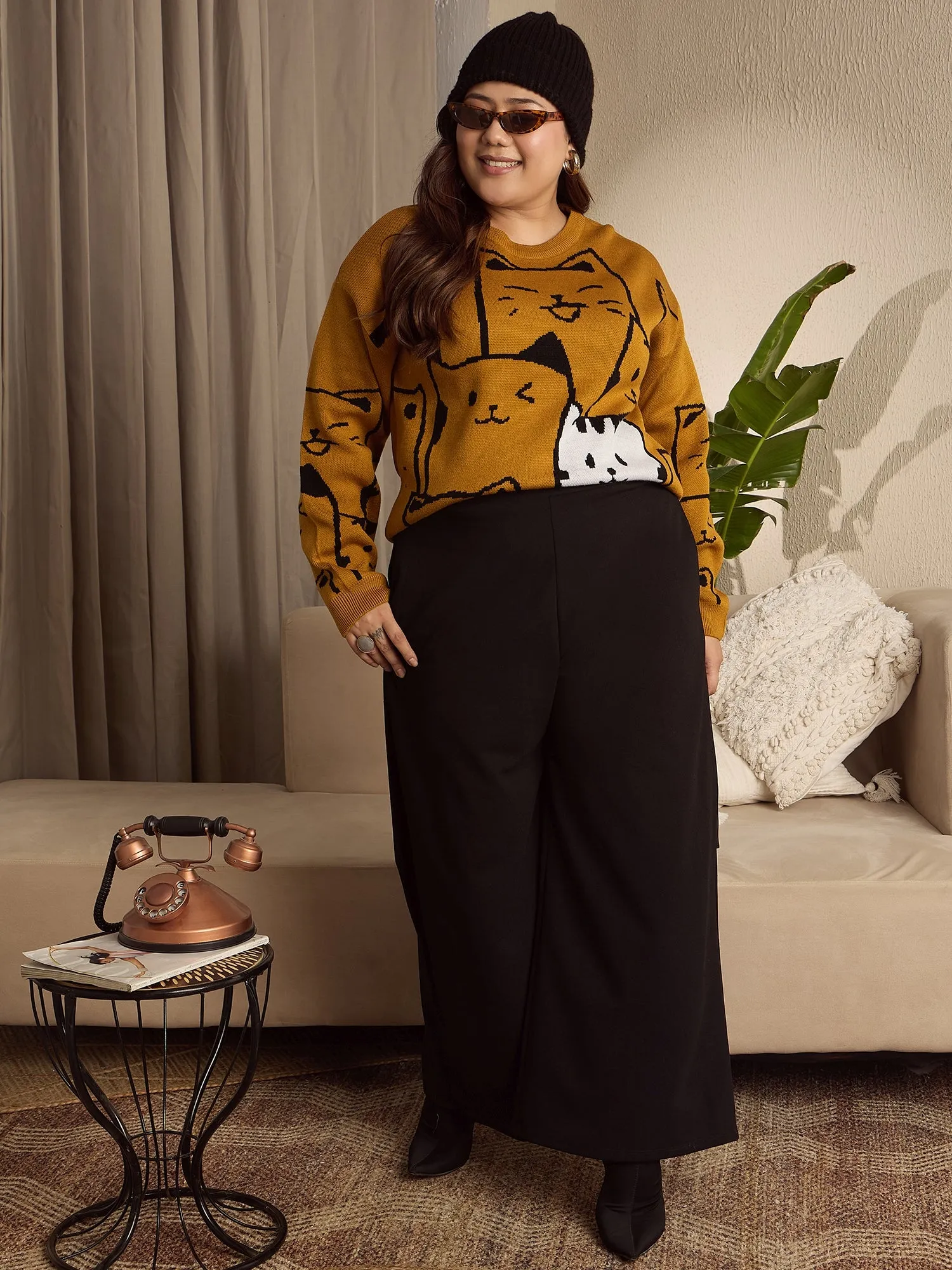 Berrylush Curve Women Mustard, Black, & White Cat Printed Round Neck Drop-Shoulder Sleeves Ribbed Hem Regular Sweater
