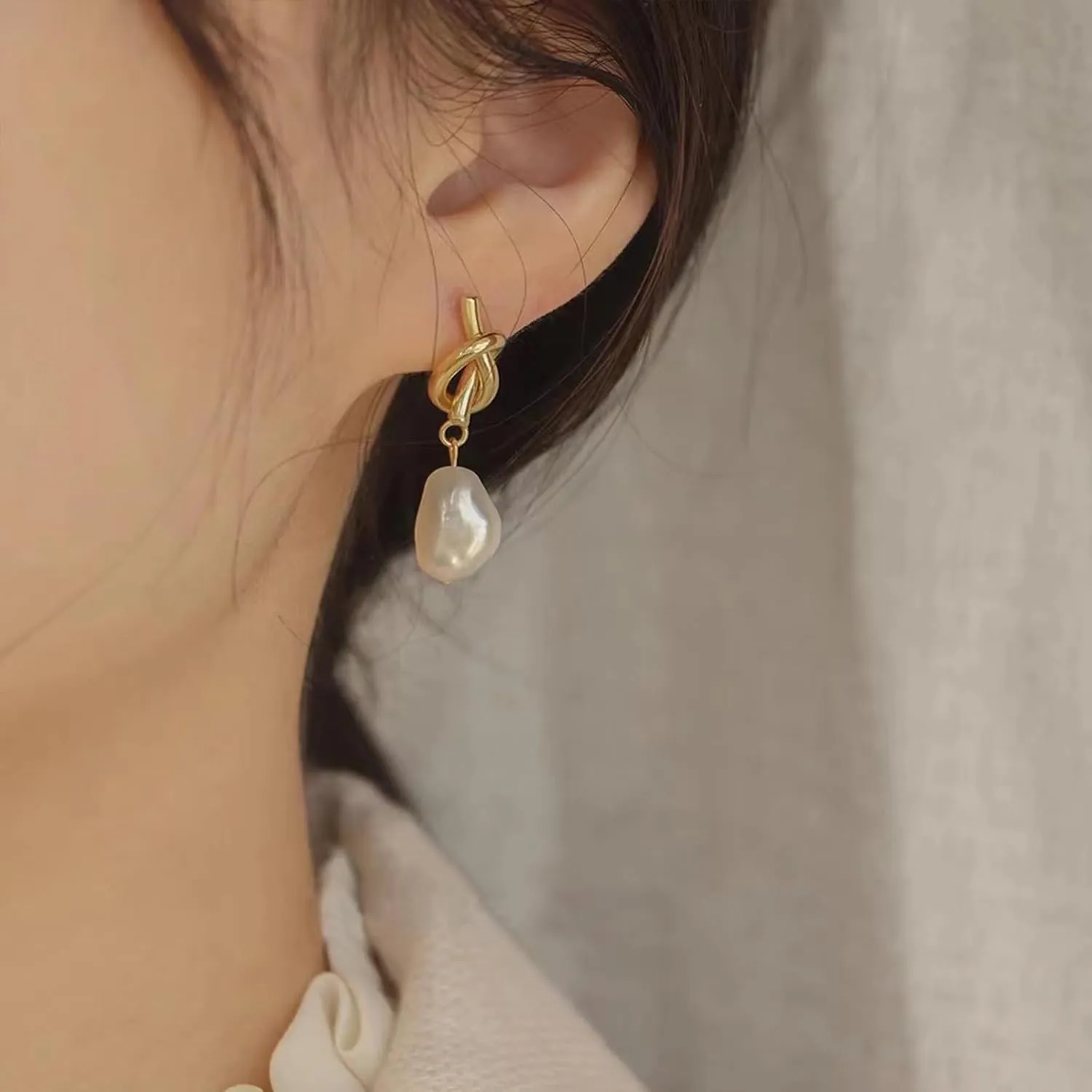 Boho Baroque Pearl Dangle Earrings - Elegant Wedding & Statement Studs for Guest Dresses Accessories