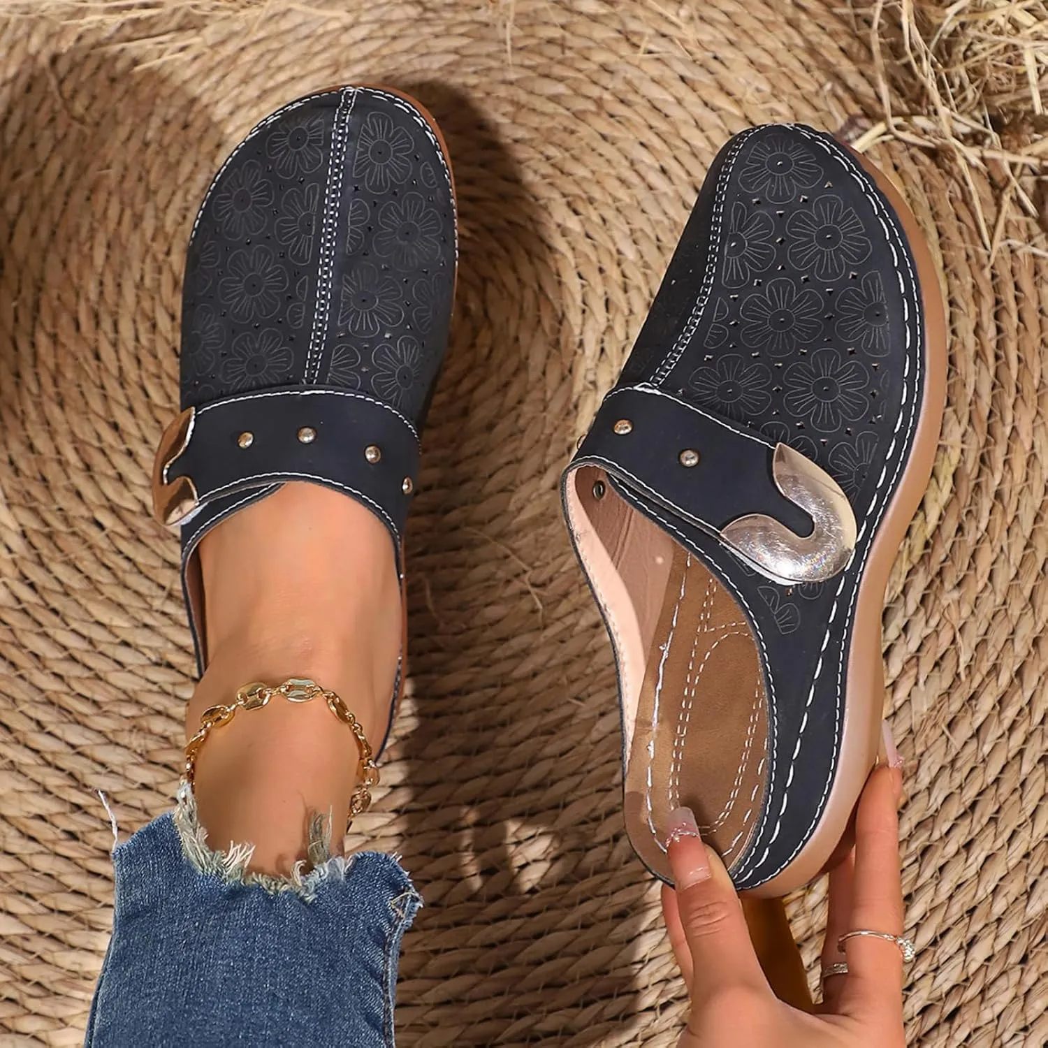 Clogs for Women Mules Shoes Comfortable Arch Support Closed Toe Sandals Backless Low Wedges, Metal Buckle Slip on Sandals Hollow Out Breathable Platform Slippers