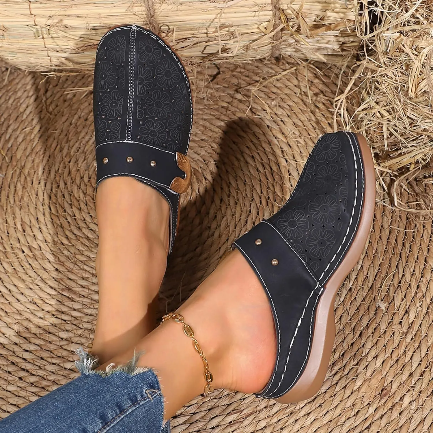 Clogs for Women Mules Shoes Comfortable Arch Support Closed Toe Sandals Backless Low Wedges, Metal Buckle Slip on Sandals Hollow Out Breathable Platform Slippers