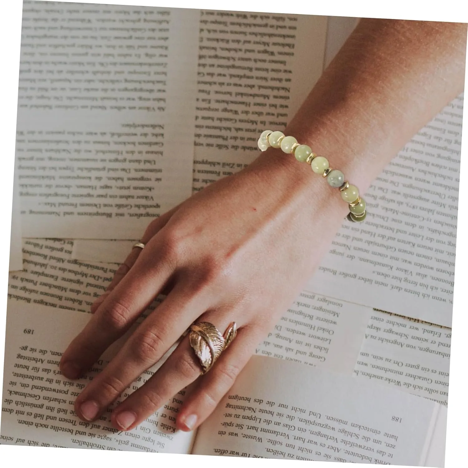 Decorative Beaded Bracelet for Men and Women Wear Resistant and Stylish Wrist Accessory for Dating Travel and Daily Wear Design for All Ages
