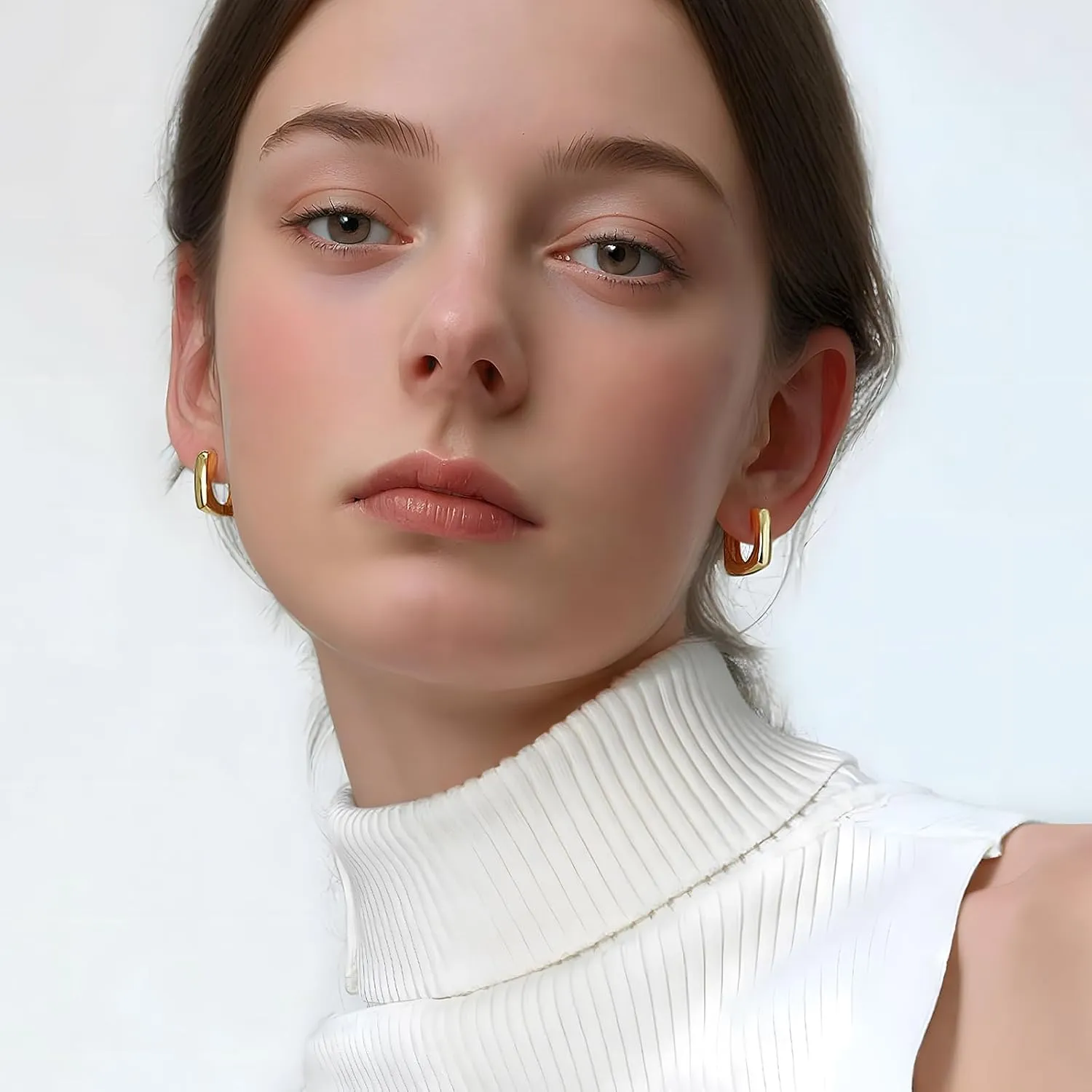 Gold Hoop Earrings for Women Chunky Minimalist Geometric Huggie Hoop Earrings Dainty Thick Y2K Preppy Earrings