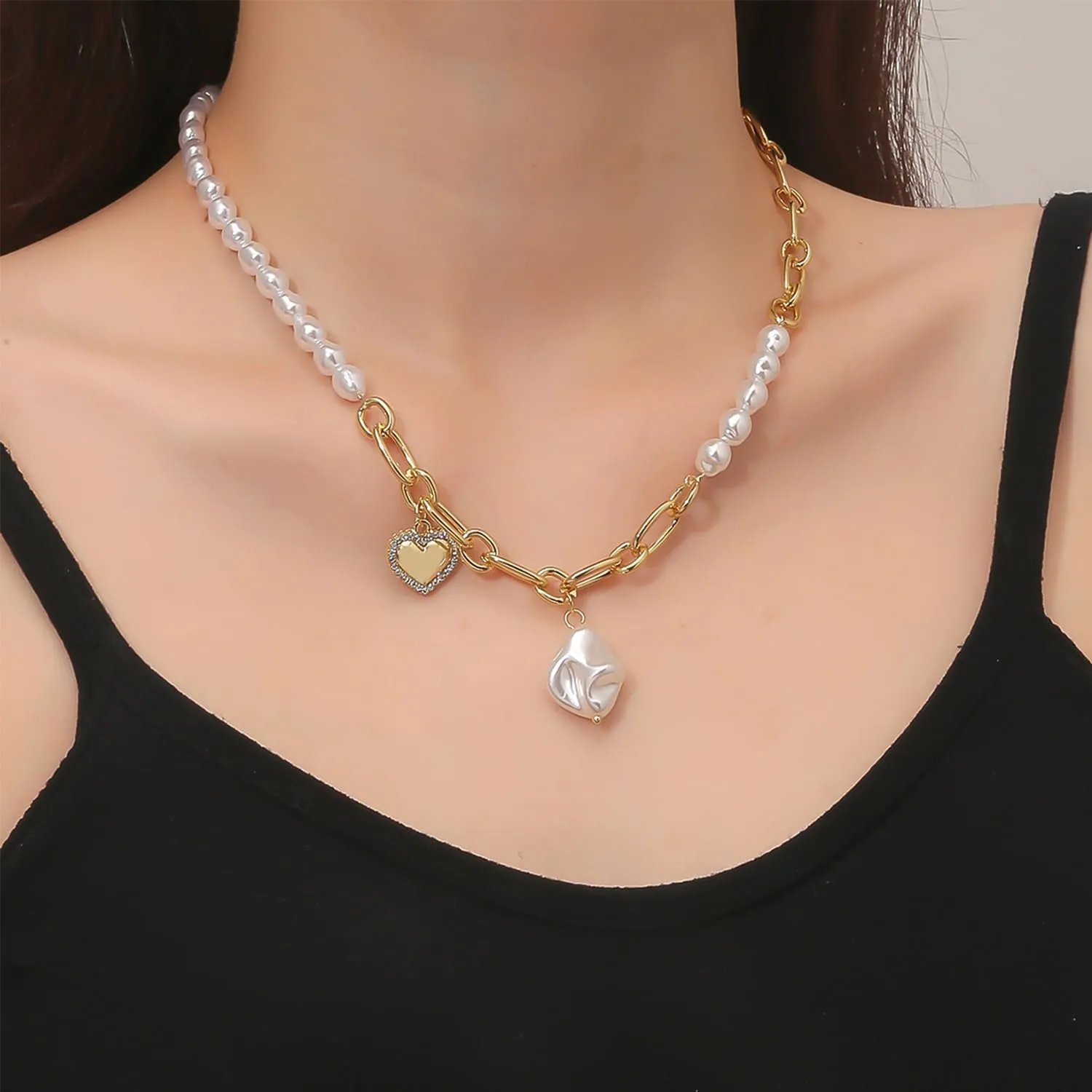 Gold Pearl Charm Necklace for Women Baroque Pearl Necklace Vintage Coin Moon Heart Pendant Necklace Chunky Gold Paperclip Chain Necklace Pearl Statement Necklace for Women Men Trendy Jewelry