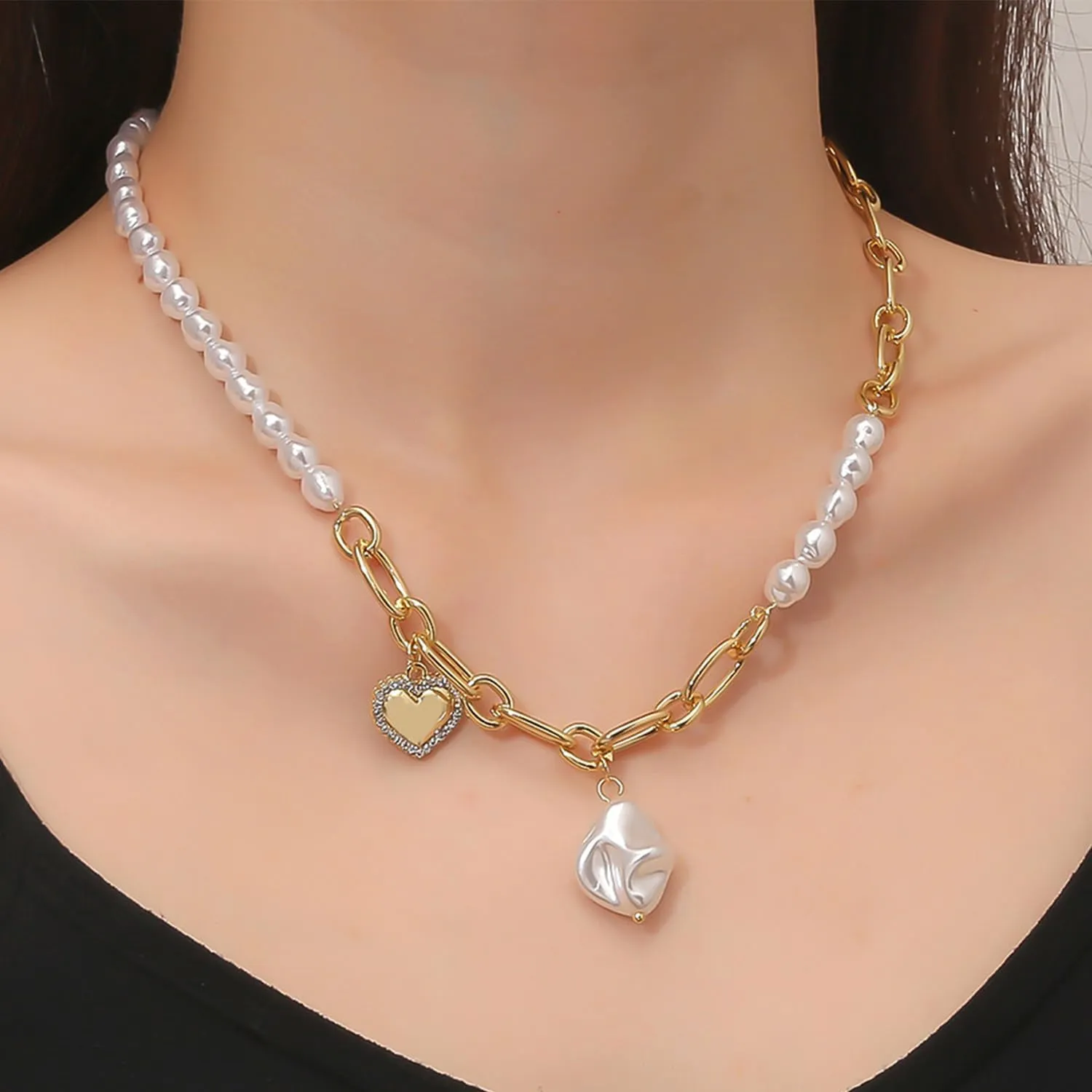 Gold Pearl Charm Necklace for Women Baroque Pearl Necklace Vintage Coin Moon Heart Pendant Necklace Chunky Gold Paperclip Chain Necklace Pearl Statement Necklace for Women Men Trendy Jewelry
