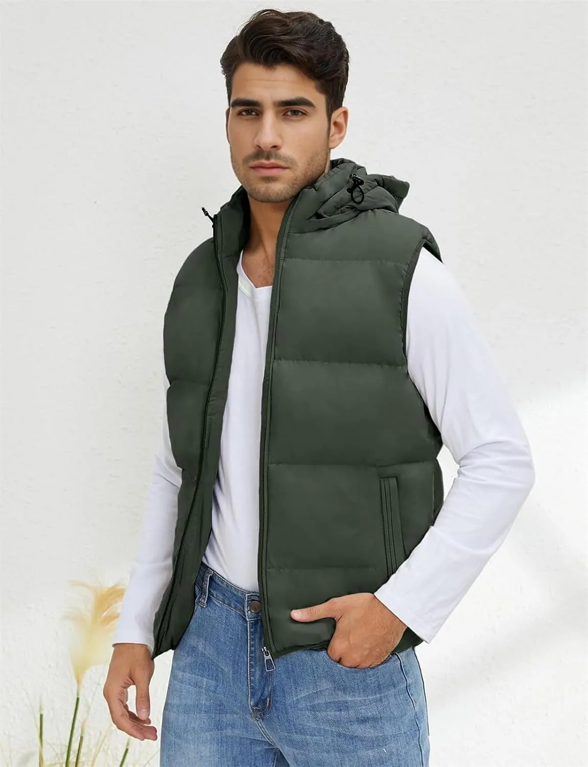 hathne Men's Winter Puffer Vest Sleeveless Warm Zipper Lightweight Jacket Vest with Removable Hood