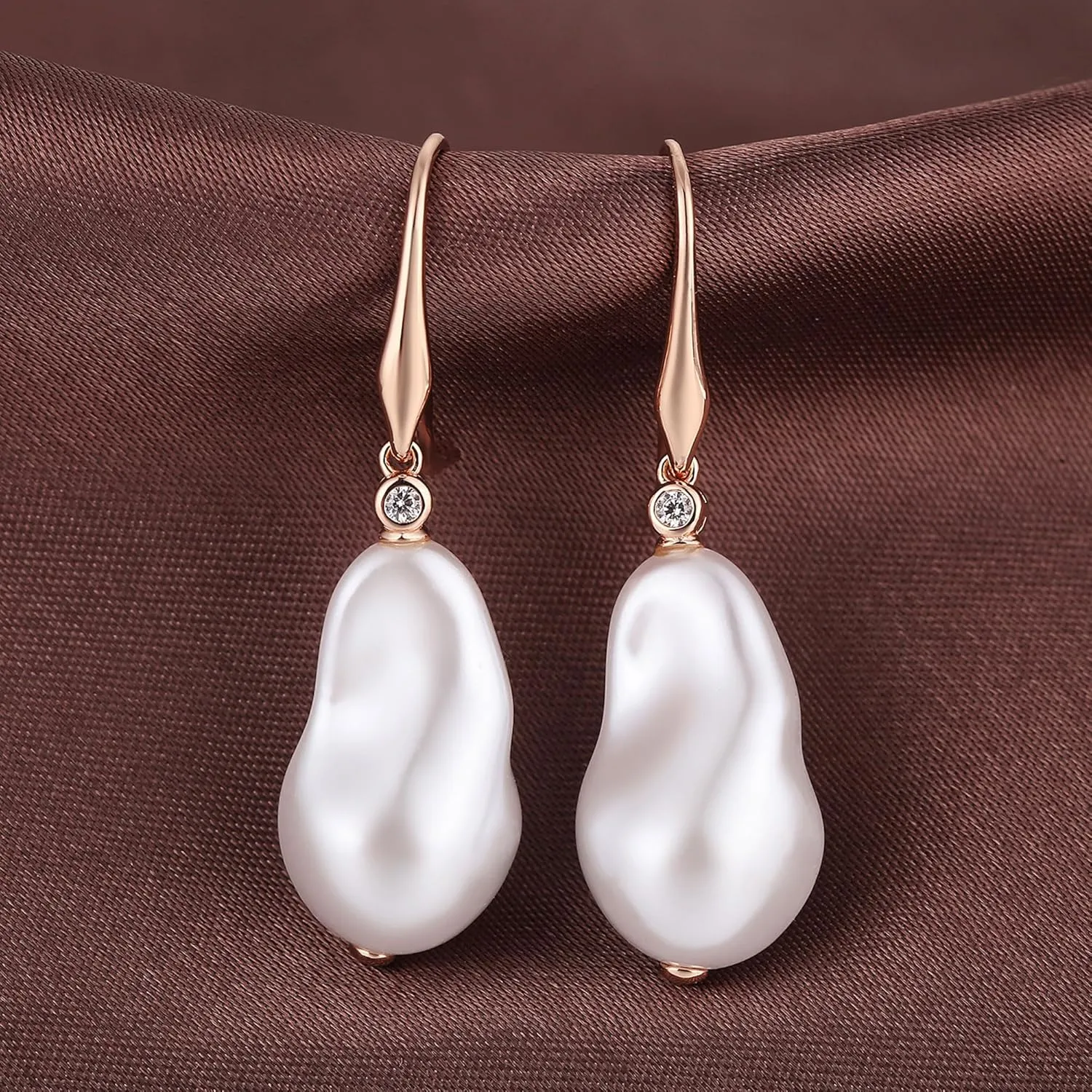 JiaYangJY Baroque Pearl Dangle Earrings for Women 18K Gold Plated Cubic Zirconia 8MM-10MM Irregularly Pearl Drop Earrings Lever Back CZ Diamond Pearl Earrings Sterling Silver Fine Jewelry