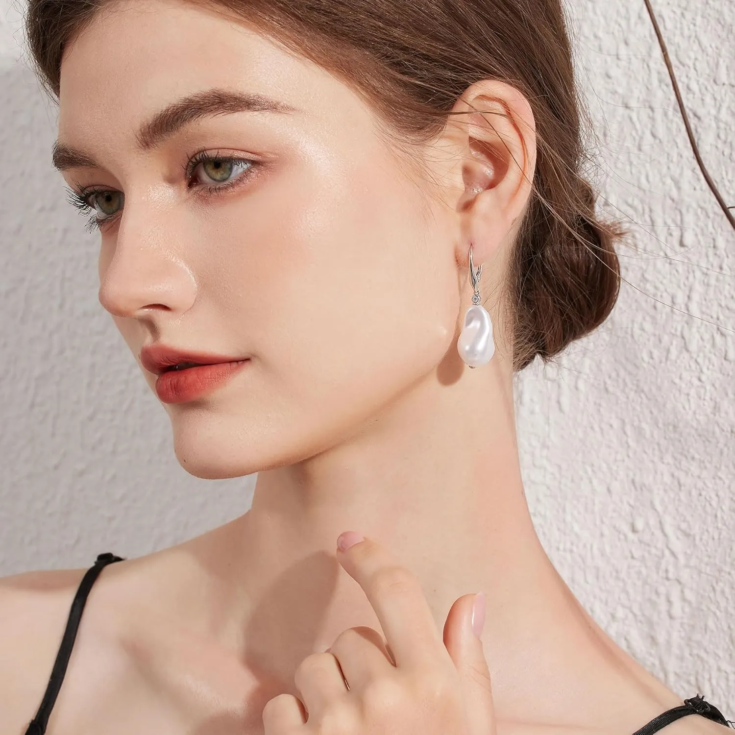 JiaYangJY Baroque Pearl Dangle Earrings for Women 18K Gold Plated Cubic Zirconia 8MM-10MM Irregularly Pearl Drop Earrings Lever Back CZ Diamond Pearl Earrings Sterling Silver Fine Jewelry