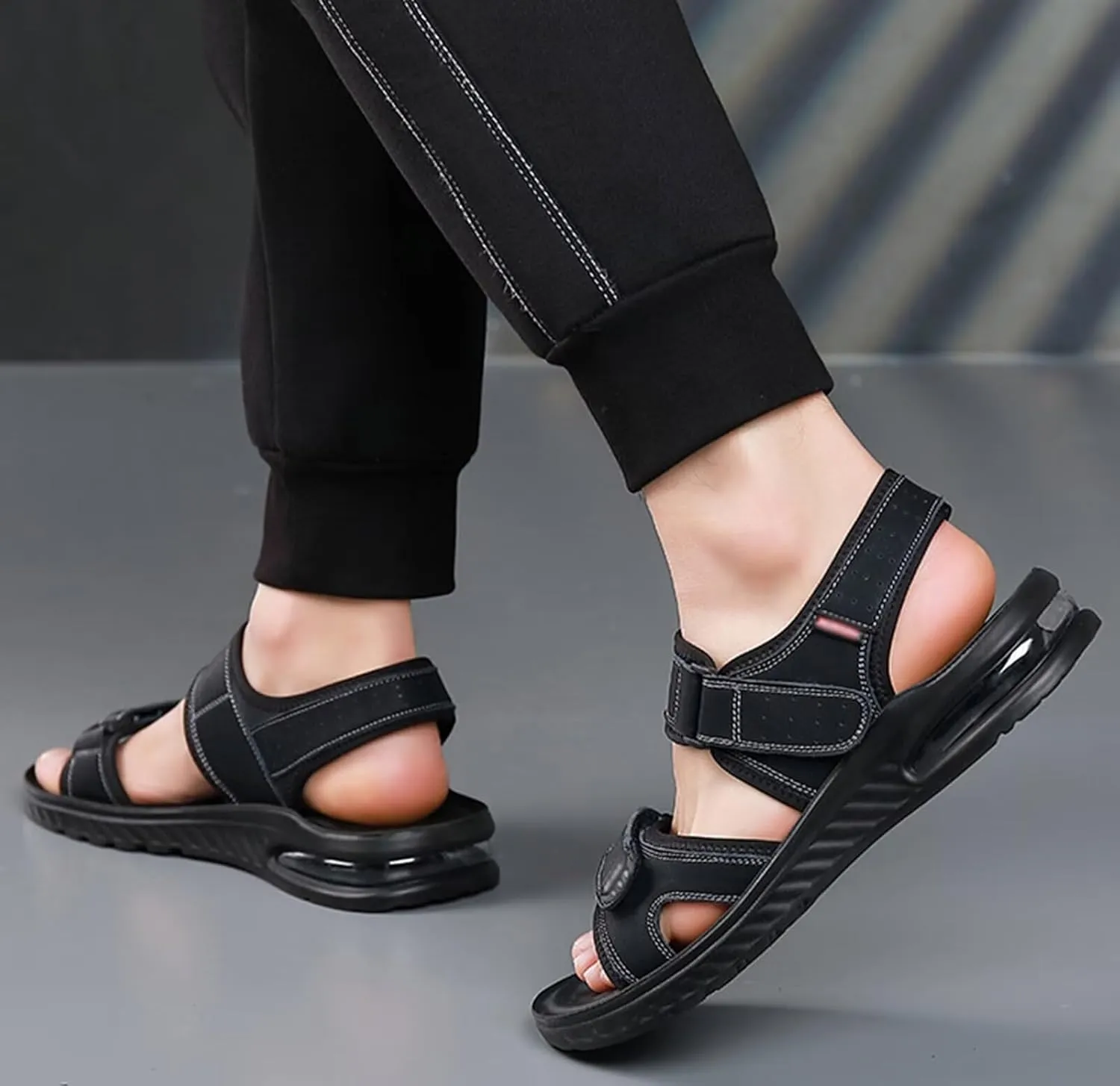 Leather Mens Walking Sandals Breathable Hiking Sandals Summer Beach Shoes Fisherman Sandals