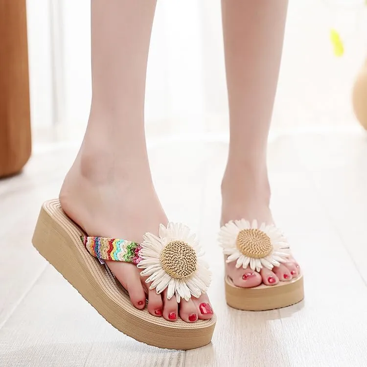 Loizziuy Women's Sandals Stylish Straw-woven Slippers with Flowers Floral Beach Shoes Anti-slip Fashionable for Summer