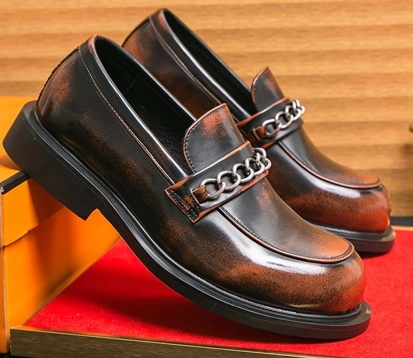 Mens Loafers Dress Casual Slip On Leather Penny Loafers Business Wedding Boat Fashion Chain Shoes for Men
