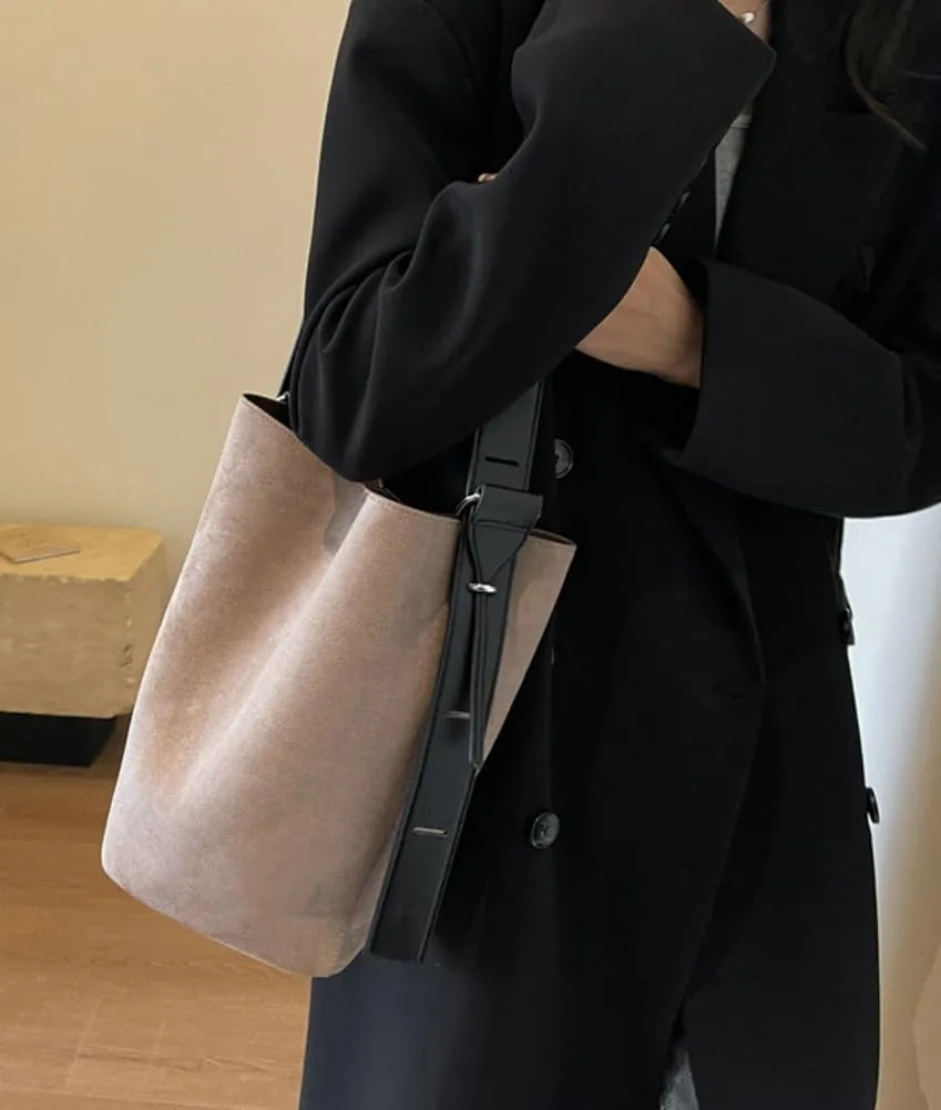 Suede Shoulder Bags for Women Vegan Leather Handbag Tote Bags Bucket Shoulder Bag Purse Tote Handbag Fashion Designer Bag