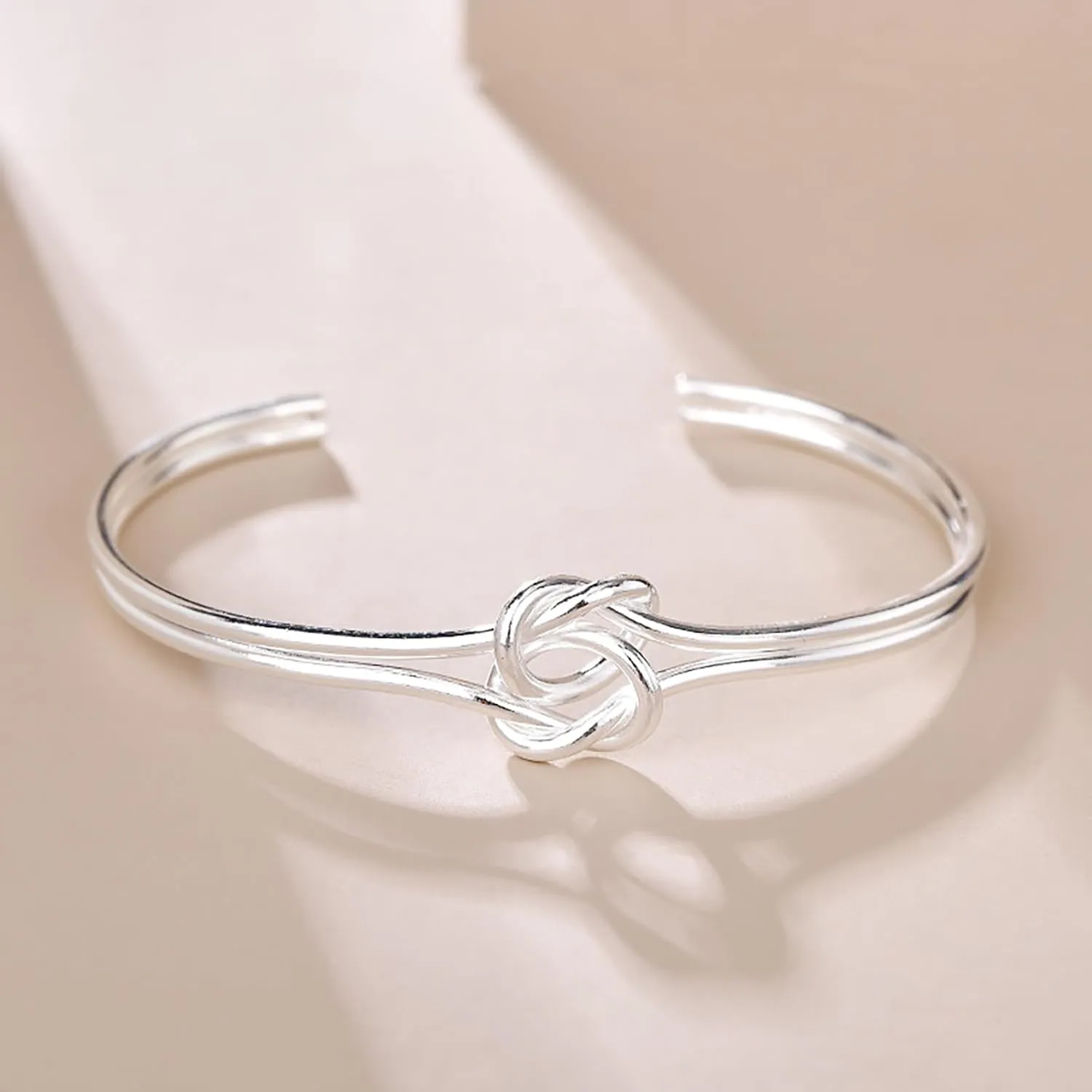VESNIBA Silver Bangle Bracelets for Women Cuff Bracelet Adjustable Jewelry Fashion Simple Pearl Bridal Jewelry Set for Wedding (Silver, One Size)