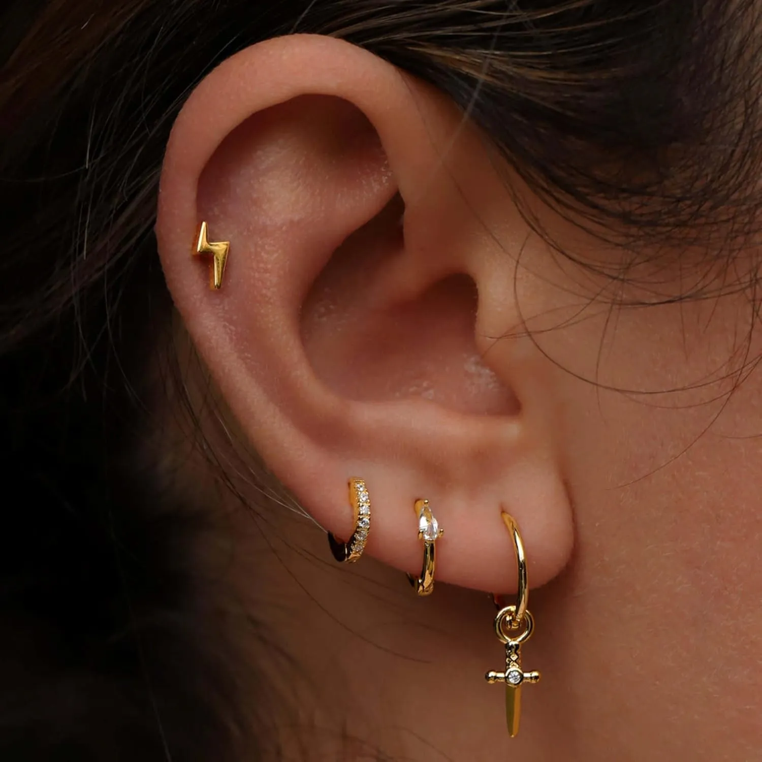 Wide Diamond Huggie, Single Row of Flash Drill Earrings, 14k Gold Small Hoop Earring, Helix Piercing, Tiny Huggie Hoop, Gift for Her.